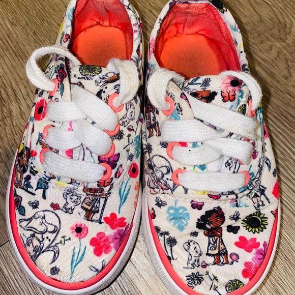 Disney Other - Disney animators collection toddler shoes